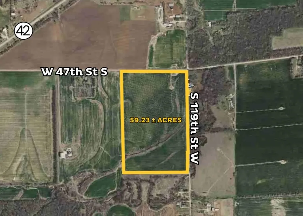 Sw/c West 47th St S & S 119th Street W Clearwater KS 67026