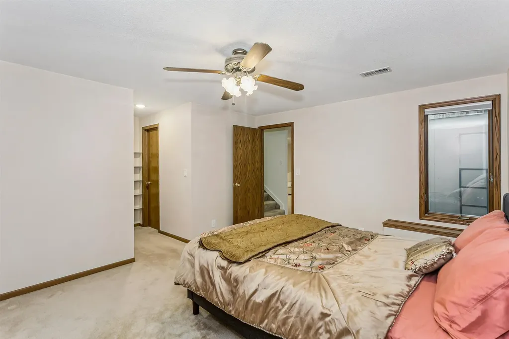 8111 E Windwood Circle Wichita KS 67226