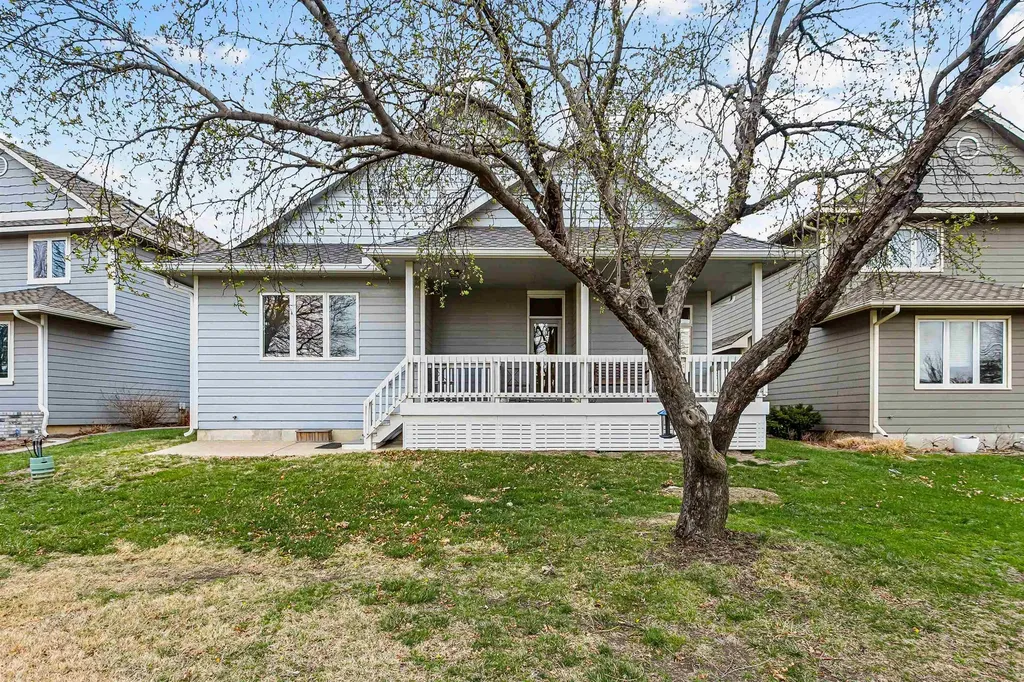 8111 E Windwood Circle Wichita KS 67226