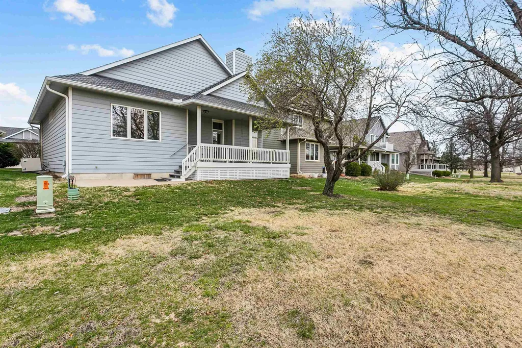 8111 E Windwood Circle Wichita KS 67226