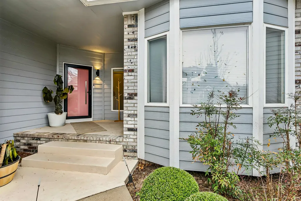 8111 E Windwood Circle Wichita KS 67226
