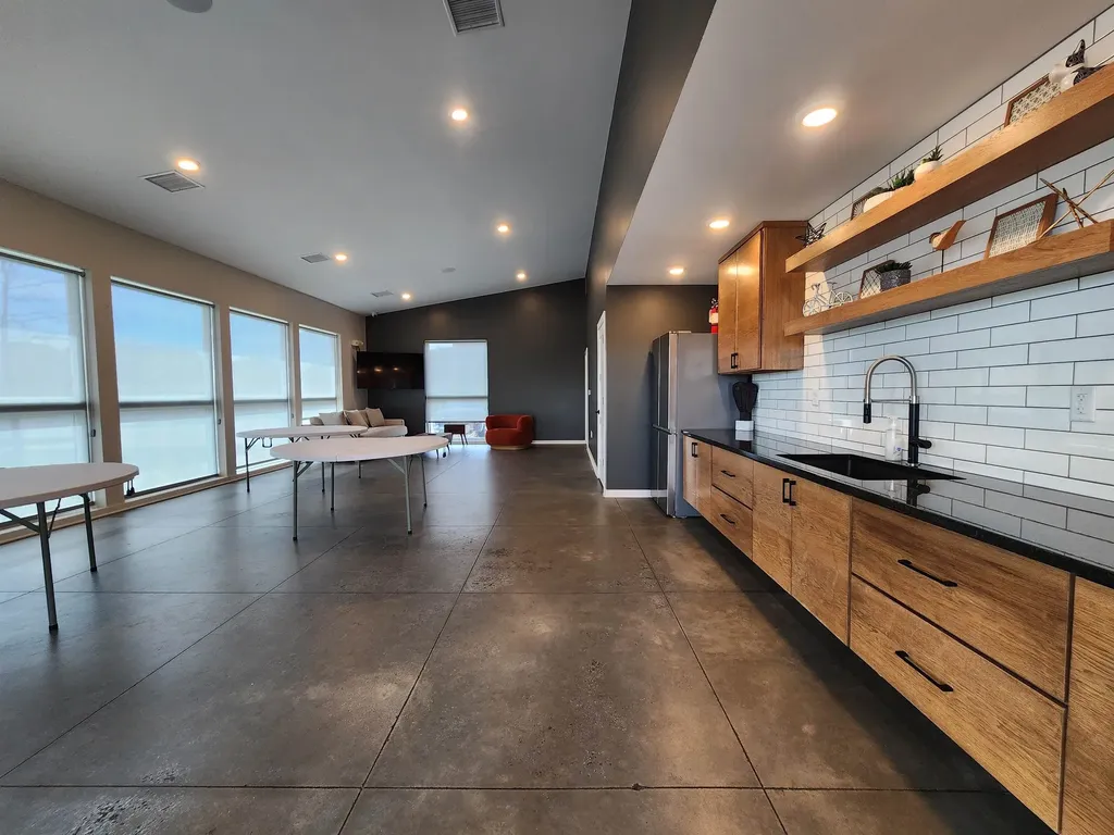151 N Ciderbluff Court Wichita KS 67052