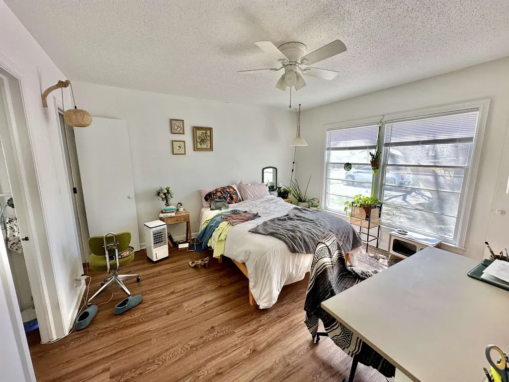 4904 E English & 156 S Glendale Wichita KS 67218