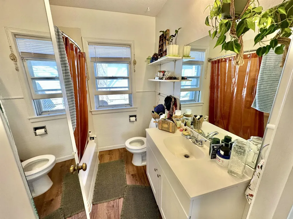 4904 E English & 156 S Glendale Wichita KS 67218