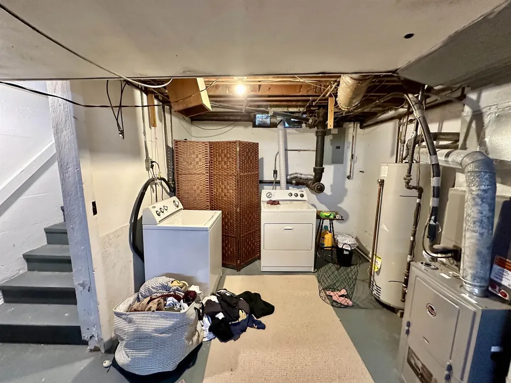 4904 E English & 156 S Glendale Wichita KS 67218