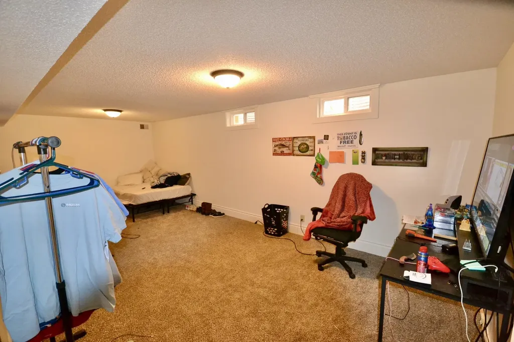 374-376 N Country Acres Wichita KS 67212