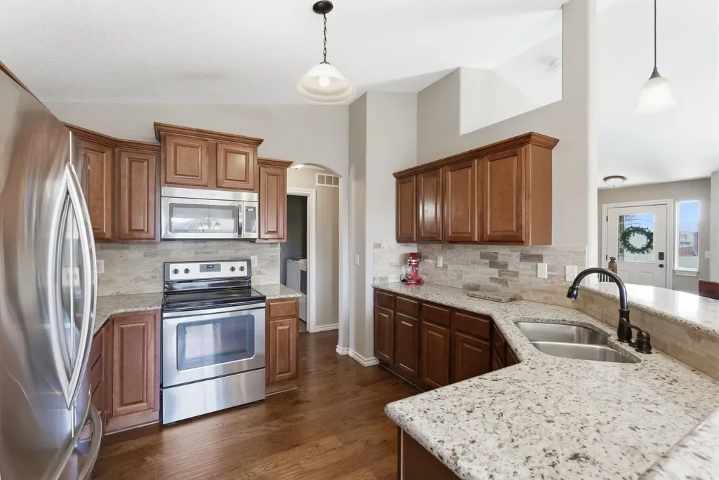 12612 E Cherry Creek Street Wichita KS 67207