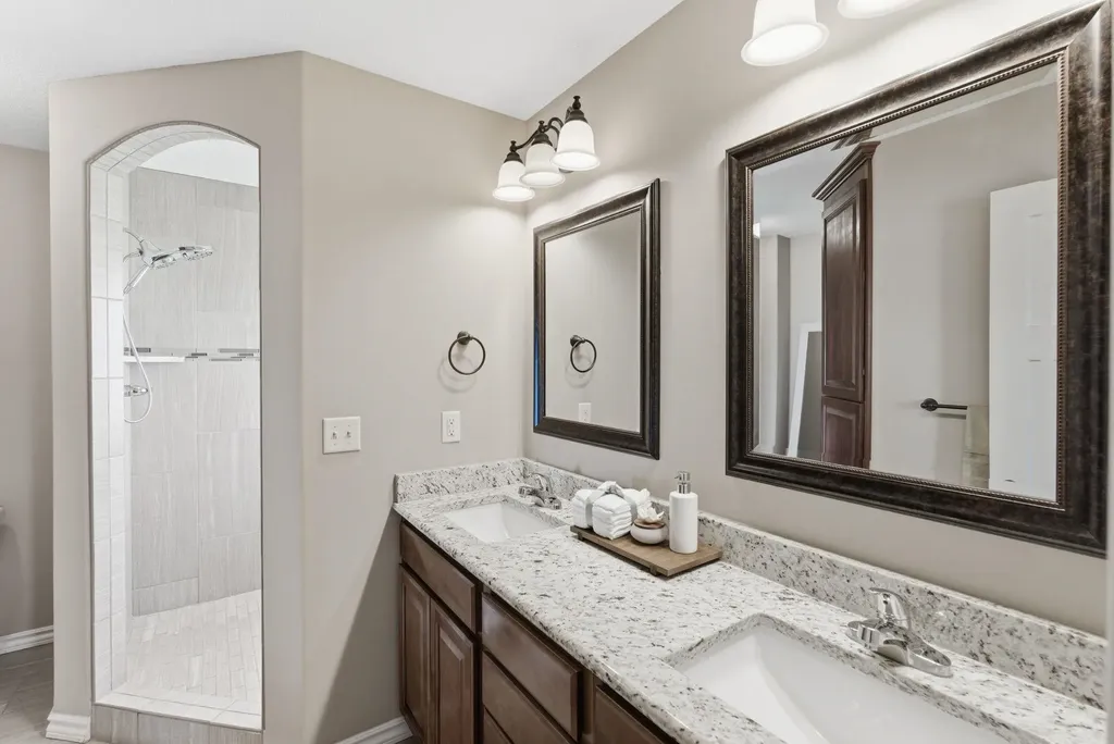 12612 E Cherry Creek Street Wichita KS 67207