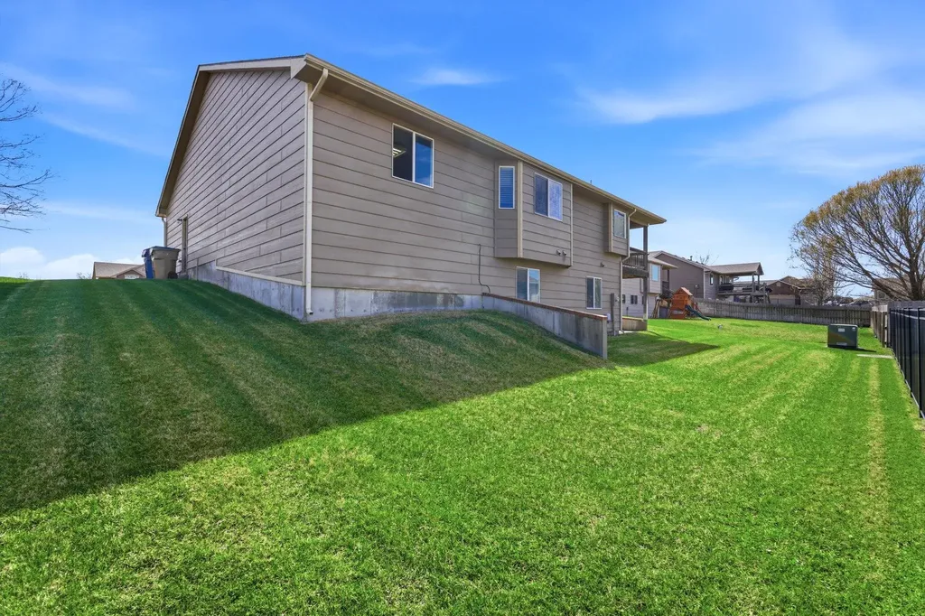 12612 E Cherry Creek Street Wichita KS 67207