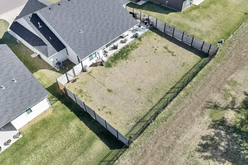 2915 E Sunnyslope Park City KS 67219