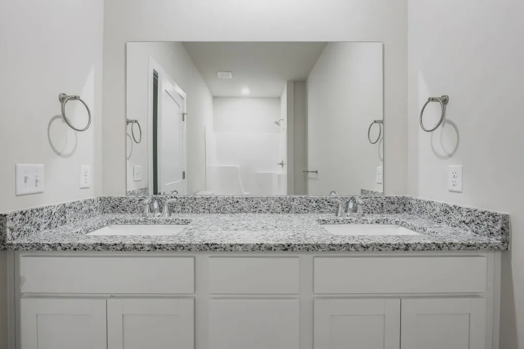 1794 W Redbud Lane Goddard KS 67052