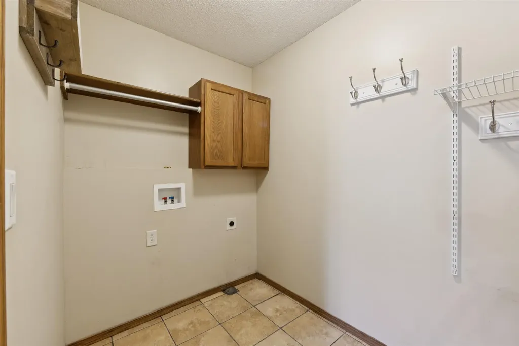 3505 N High Point Wichita KS 67205