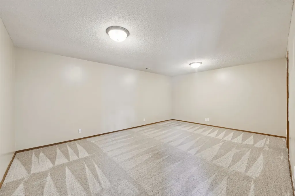 3505 N High Point Wichita KS 67205