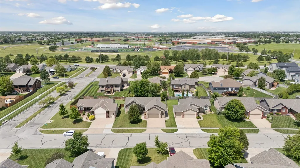 3505 N High Point Wichita KS 67205