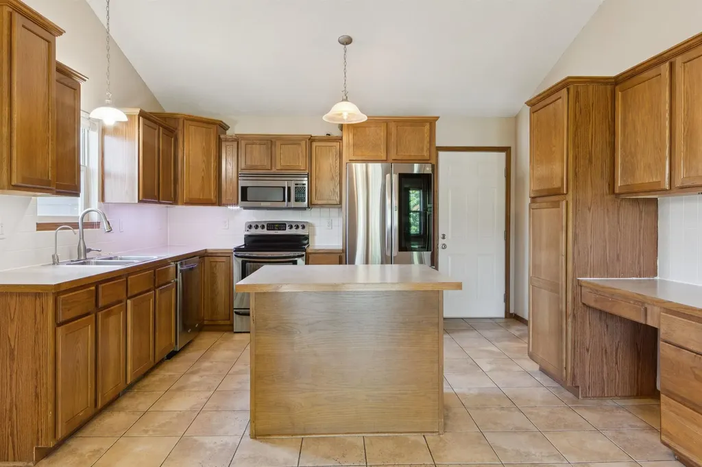 3505 N High Point Wichita KS 67205