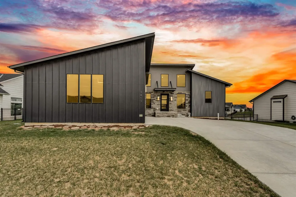 3413 S Capri Wichita KS 67210