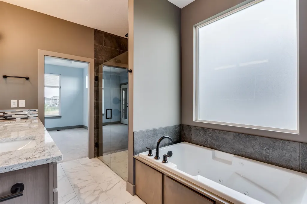 3413 S Capri Wichita KS 67210