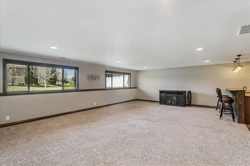 111 N City View Street Wichita KS 67235