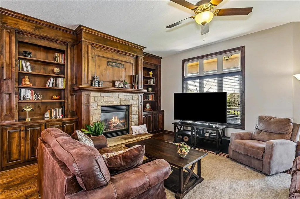 111 N City View Street Wichita KS 67235