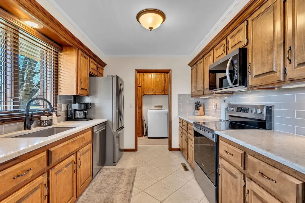 6902 E 14th Street N Wichita KS 67206