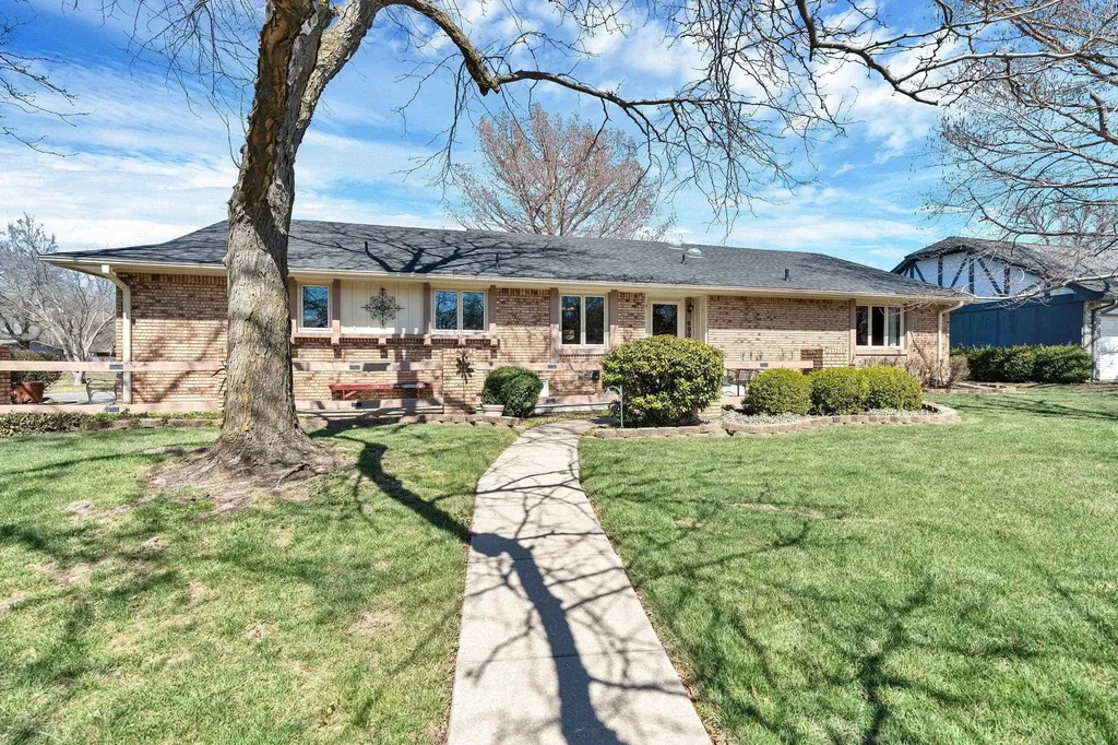 6902 E 14th Street N Wichita KS 67206