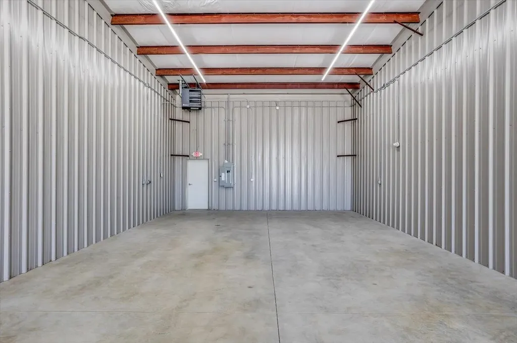 331 S Greenwich Road Wichita KS 67207