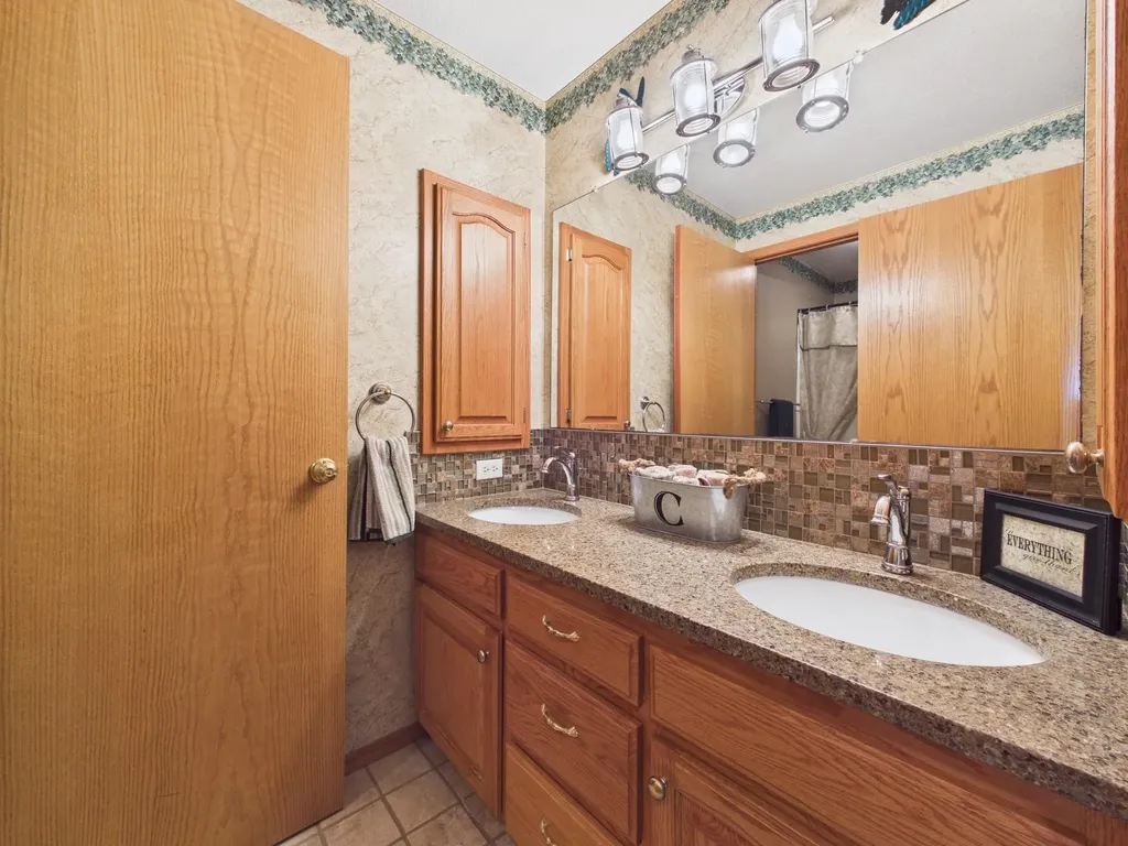 9030 S Posey Court Derby KS 67037