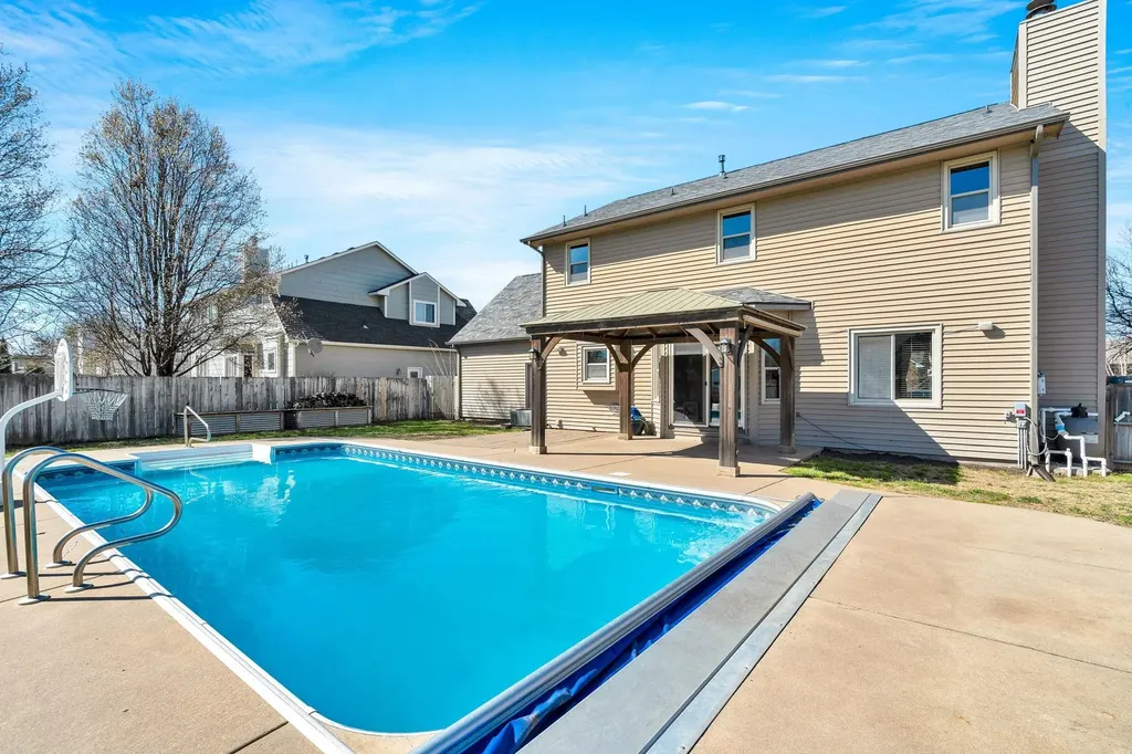 10901 W 1st Street N Wichita KS 67212