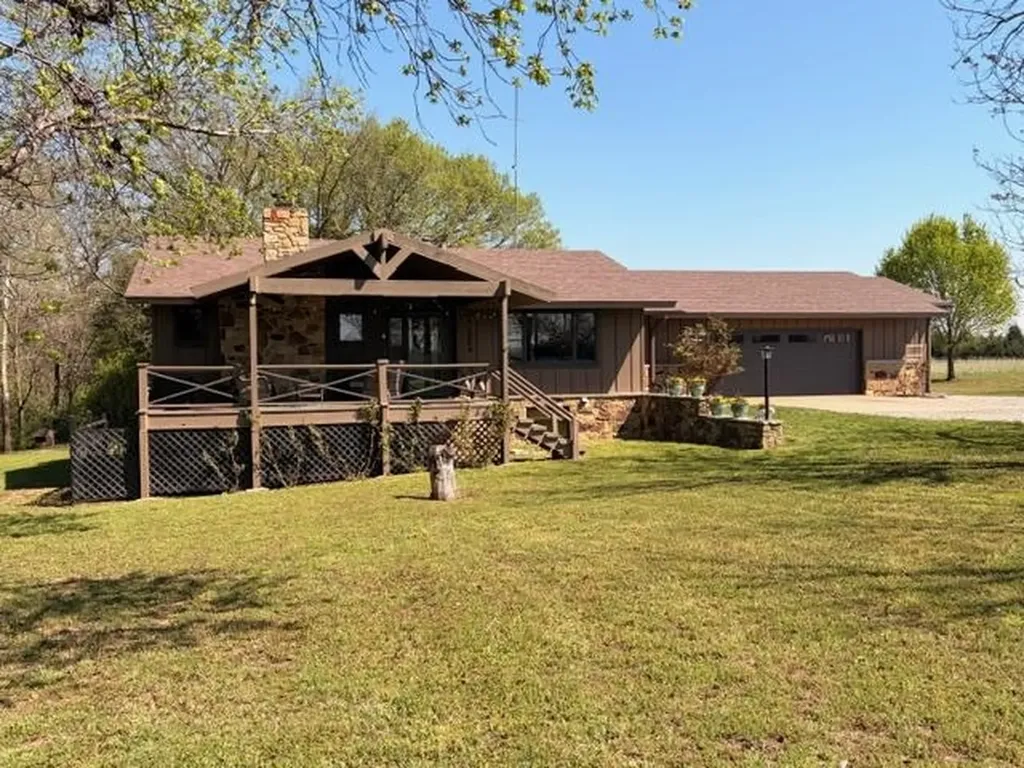 3140 N 15th Arkansas City KS 67005-6639