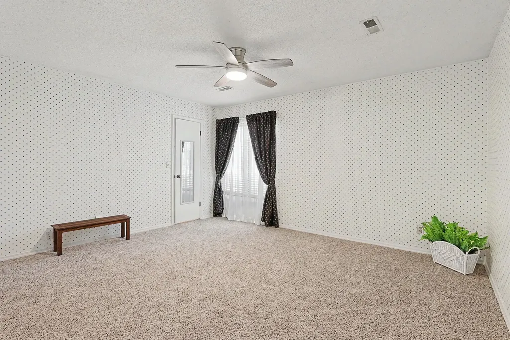 641 N Woodlawn Boulevard Wichita KS 67208