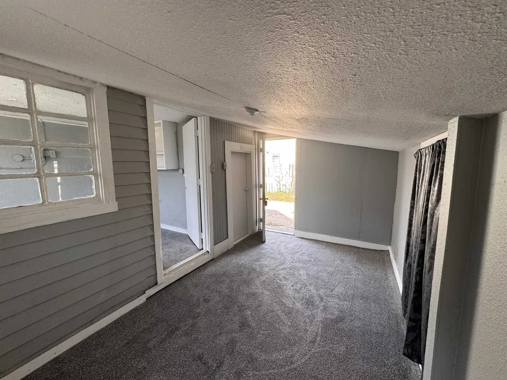 2026 N Arkansas Avenue Wichita KS 67203