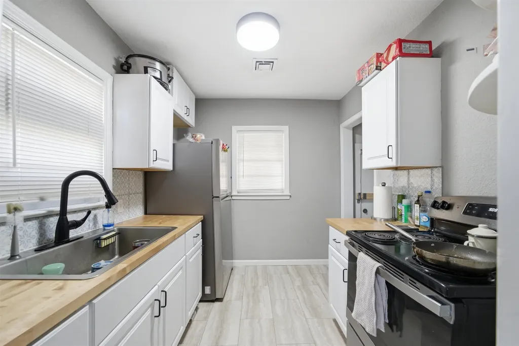 3333 E Bayley Street Wichita KS 67218