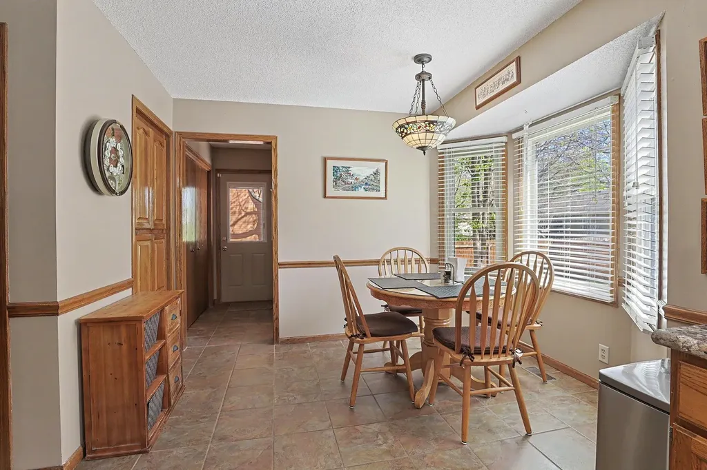 1129 N Manchester Court Wichita KS 67212