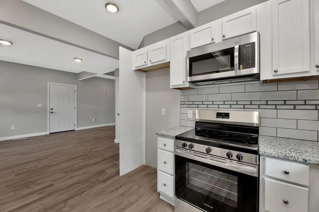 1423 W 1st Street N Wichita KS 67203