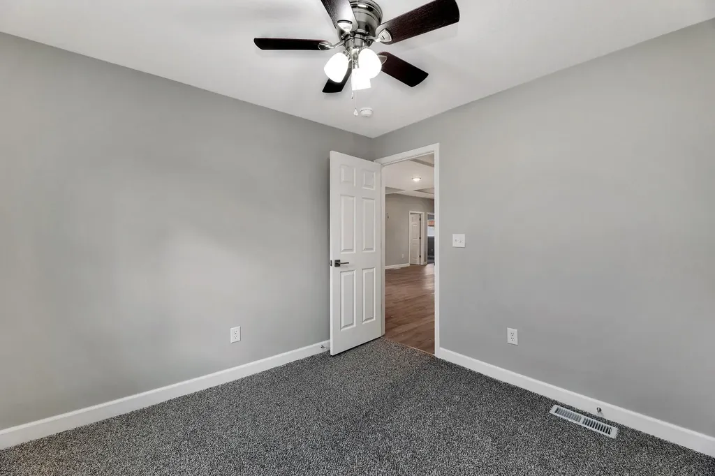 1423 W 1st Street N Wichita KS 67203