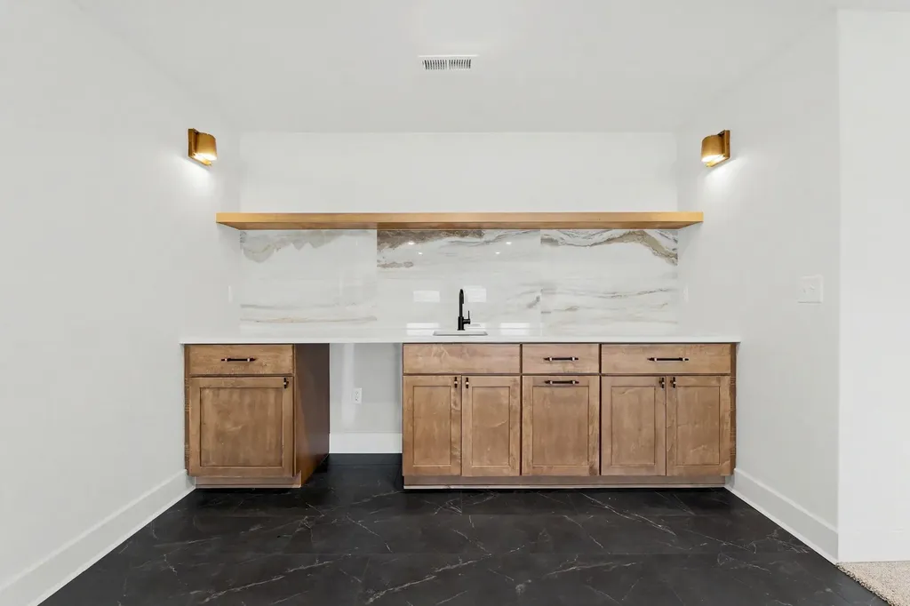 336 N Fielding Street Derby KS 67037