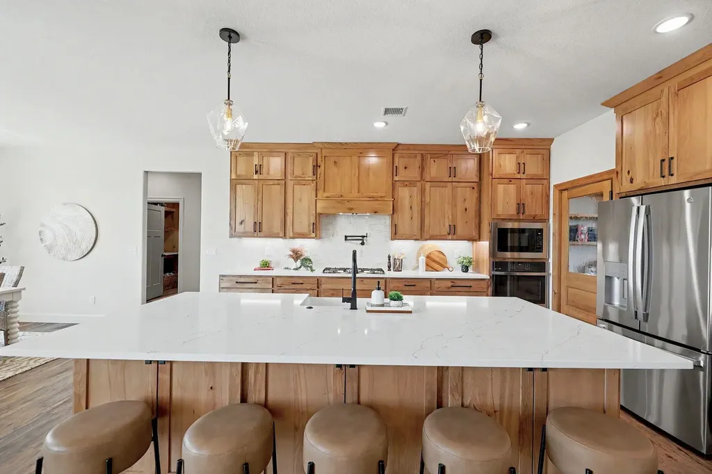 115 N Estes Street Garden Plain KS 67050