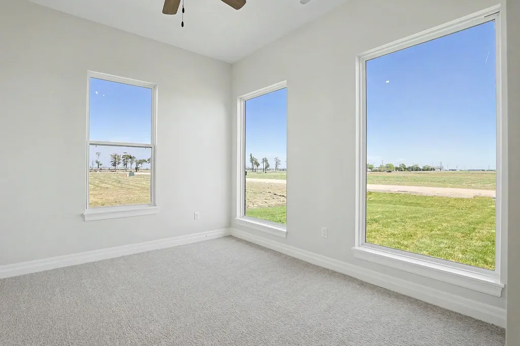 5275 N Eagle Crest Street Colwich KS 67030