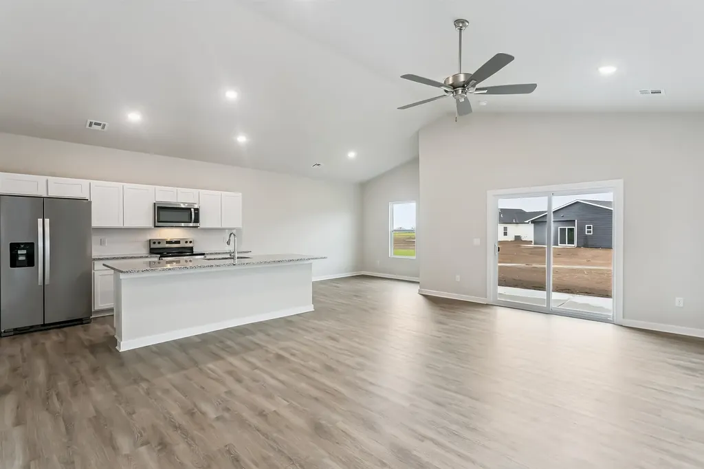 1606 N Topaz Lane Mulvane KS 67110