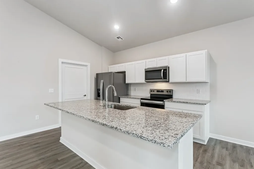 1606 N Topaz Lane Mulvane KS 67110