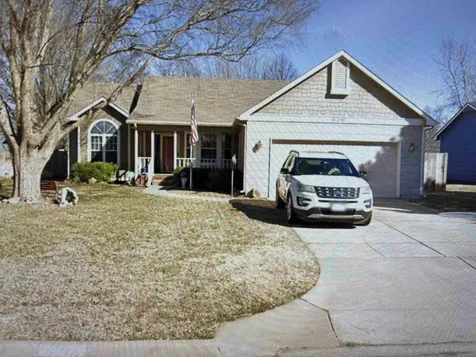 326 N Parkdale Wichita KS 67212