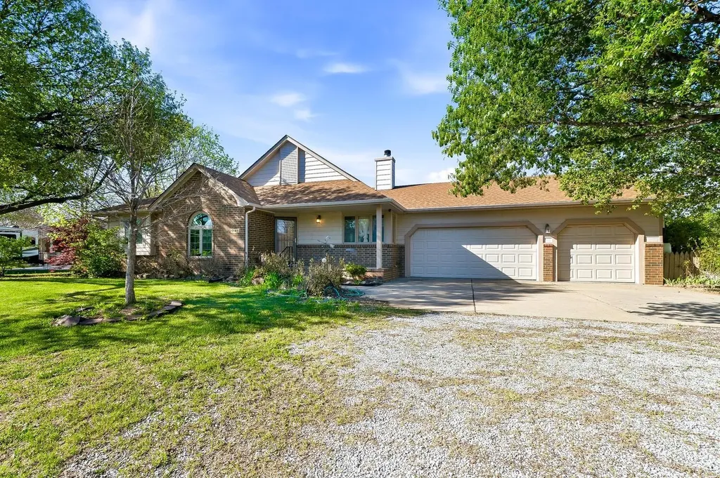 5141 N Newton Circle Park City KS 67219