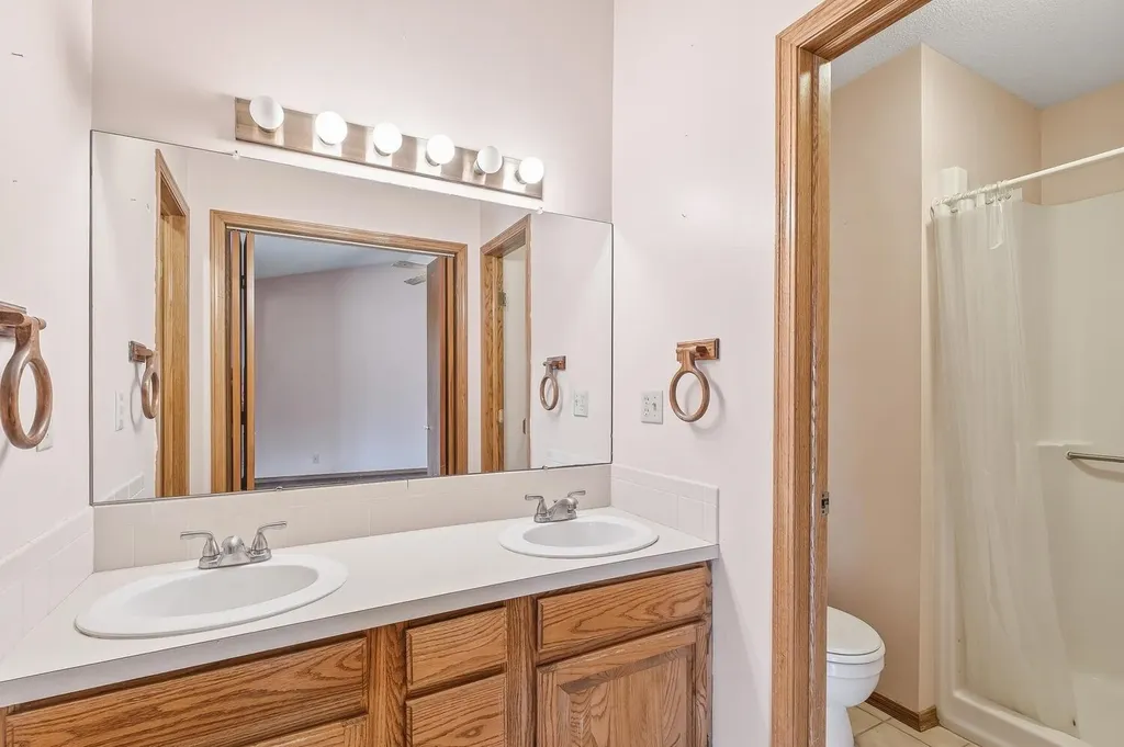 5141 N Newton Circle Park City KS 67219