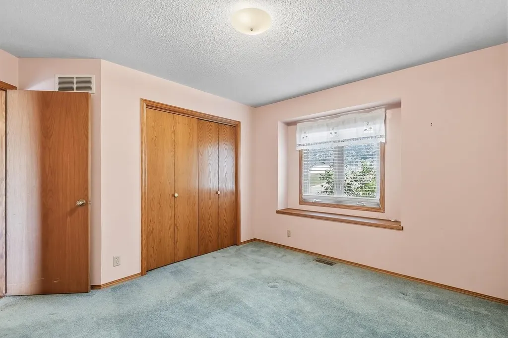 5141 N Newton Circle Park City KS 67219