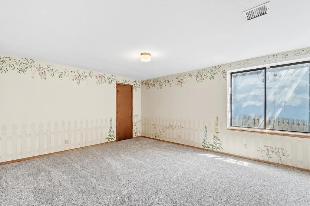 5141 N Newton Circle Park City KS 67219