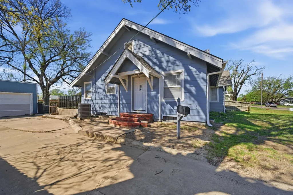 1511 W Haskell Street Wichita KS 67213