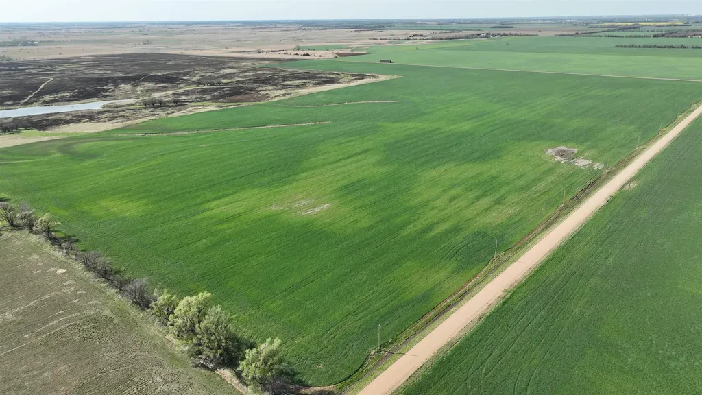 0000 E Castleton Road Haven KS 67543