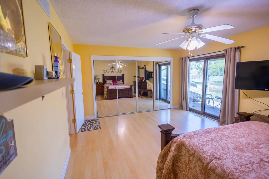 8201 E Harry Street Wichita KS 67207