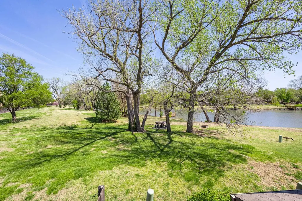 8201 E Harry Street Wichita KS 67207
