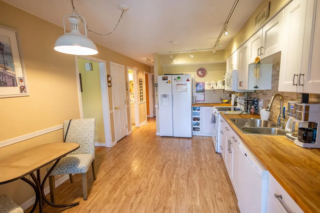 8201 E Harry Street Wichita KS 67207
